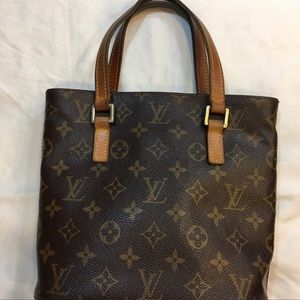 🚨SOLD🚨Authentic Louis Vuitton Vavin PM Handbag!